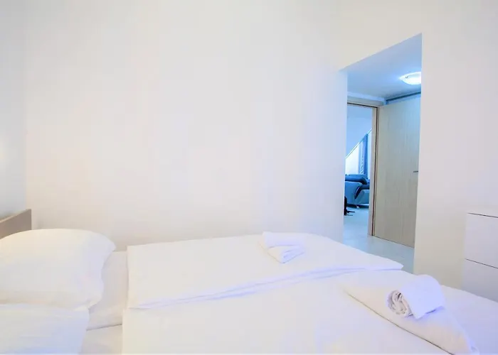 Mediteranne Luxury Daire Cres